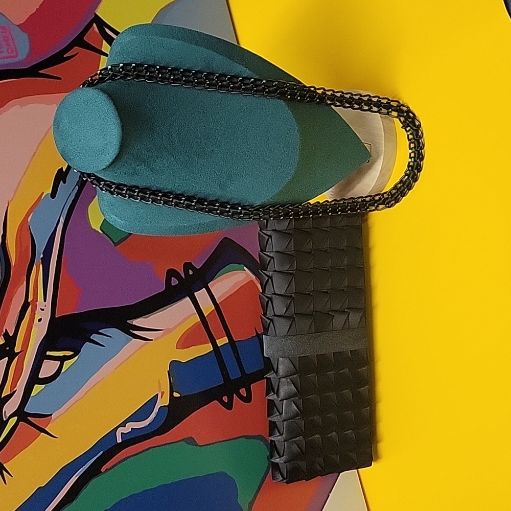 Jessica McClintock Clutch & Ribbon wrap chain